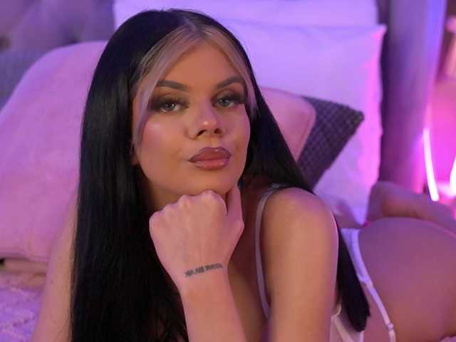 AriellSweety's BongaCams show and profile