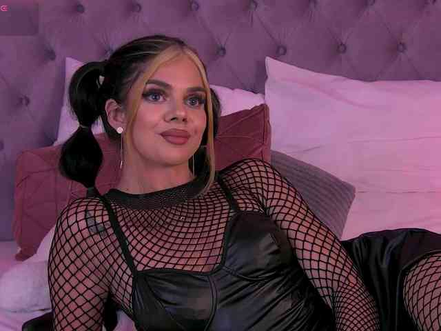 AriellSweety webcam