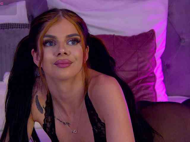 AriellSweety webcam