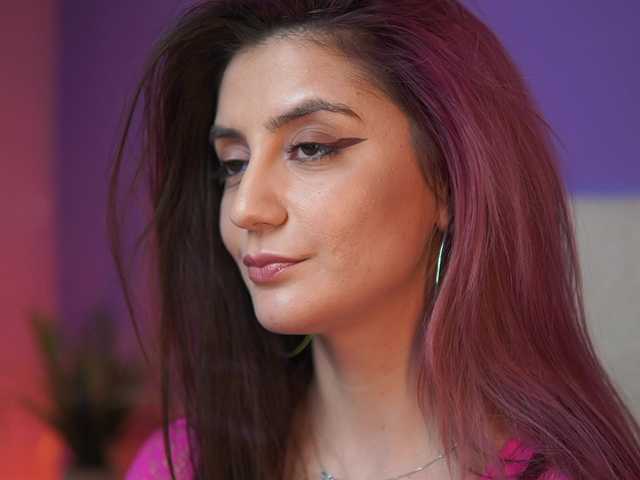 SabrinaHope's BongaCams show and profile