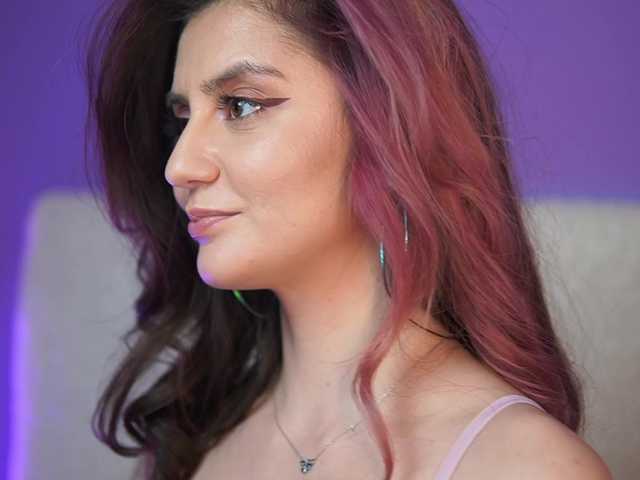 SabrinaHope's BongaCams show and profile