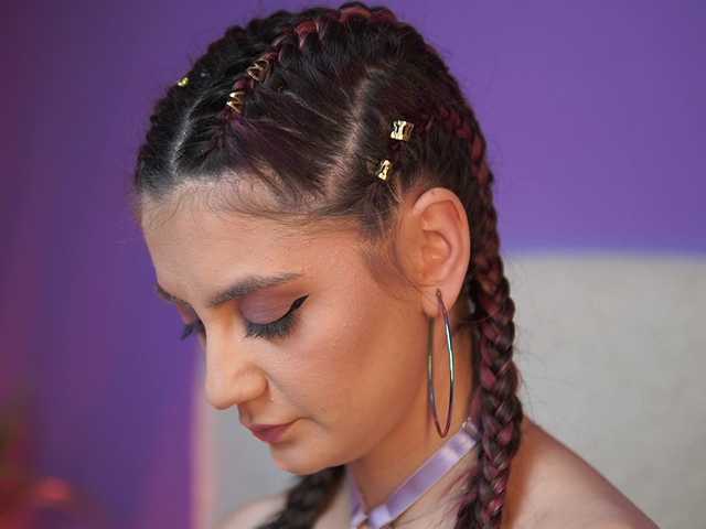 SabrinaHope's BongaCams show and profile