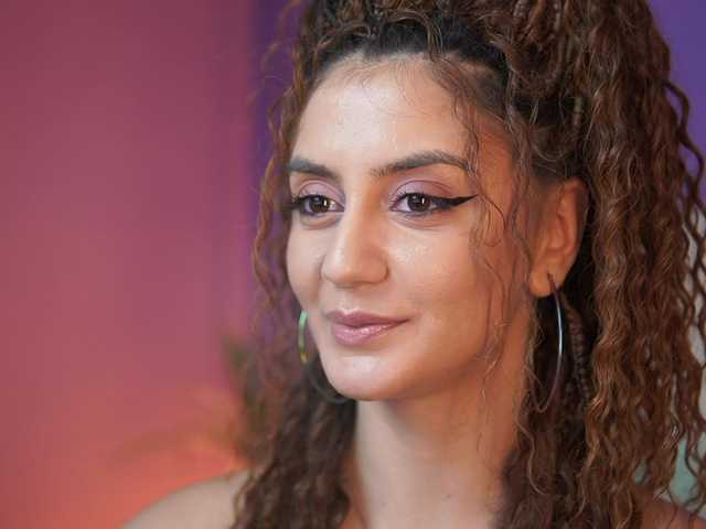 SabrinaHope's BongaCams show and profile