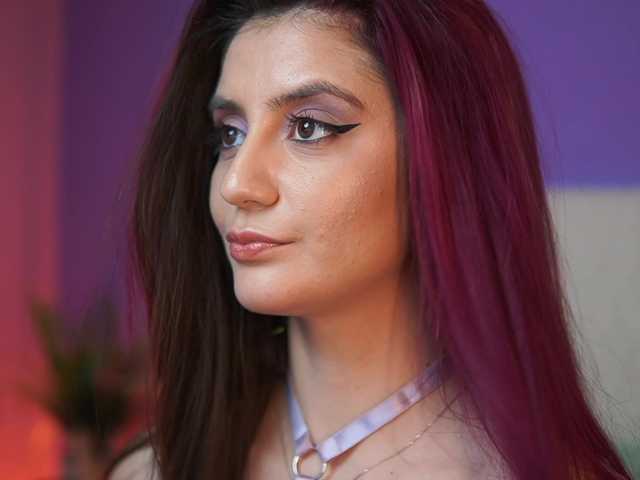 SabrinaHope's BongaCams show and profile