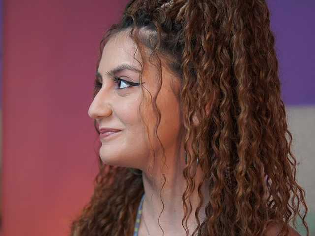 SabrinaHope's BongaCams show and profile