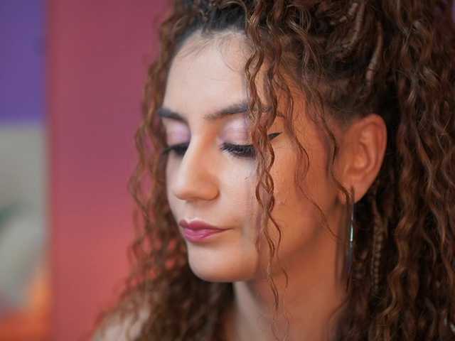 SabrinaHope's BongaCams show and profile