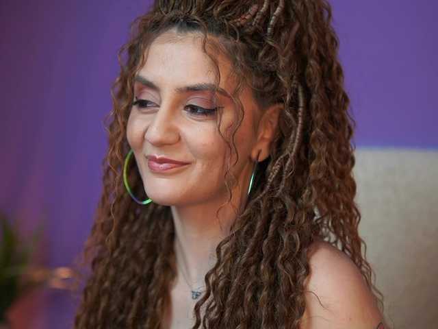 SabrinaHope's BongaCams show and profile