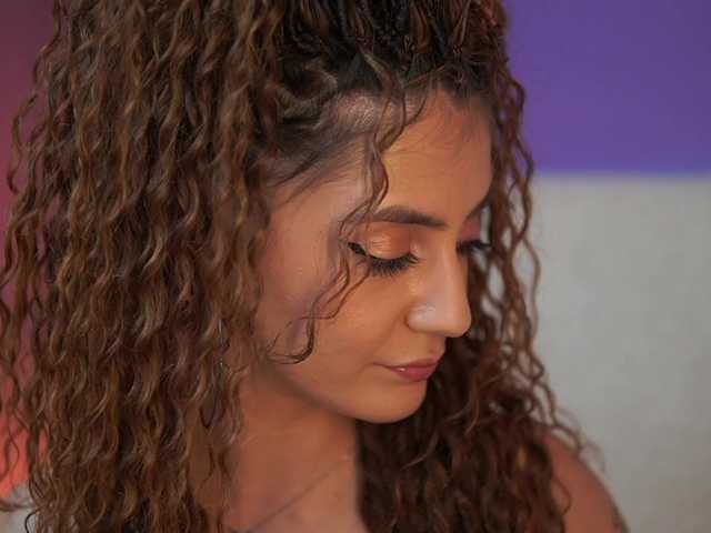 SabrinaHope's BongaCams show and profile