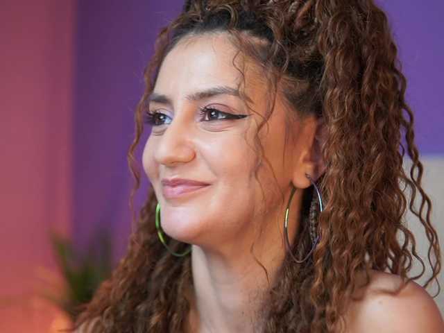 SabrinaHope's BongaCams show and profile