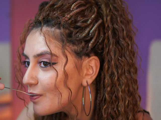 SabrinaHope's BongaCams show and profile