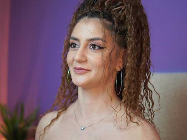 SabrinaHope's BongaCams show and profile