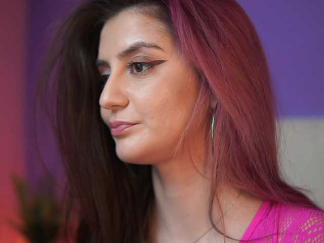 SabrinaHope's BongaCams show and profile