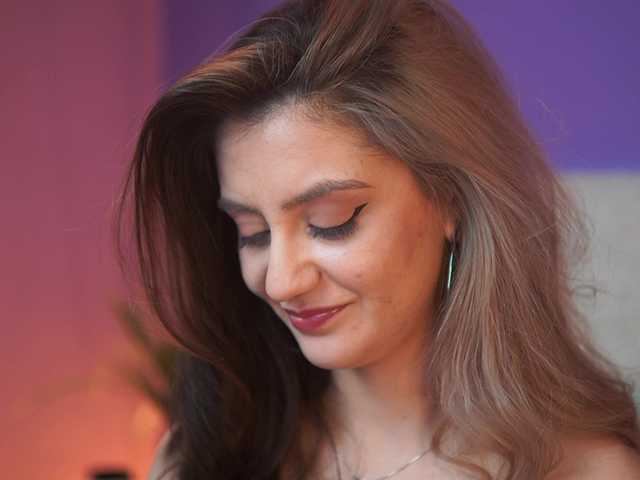 SabrinaHope's BongaCams show and profile