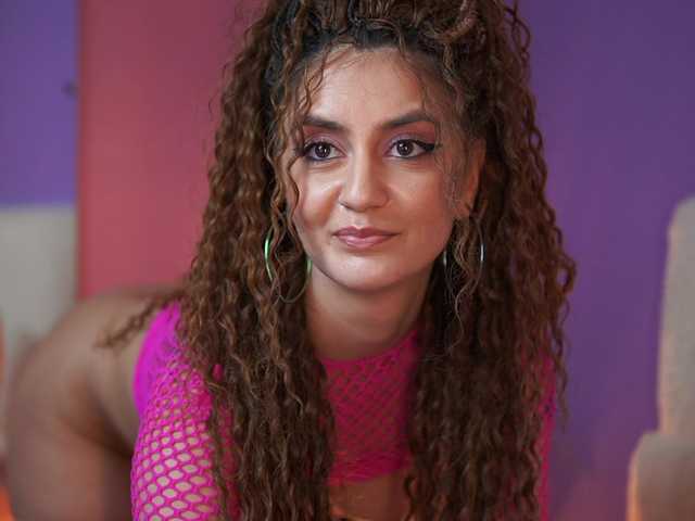 SabrinaHope's BongaCams show and profile