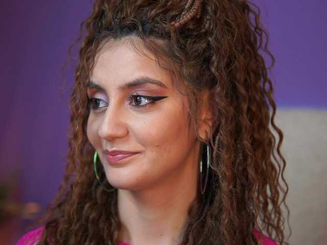 SabrinaHope's BongaCams show and profile