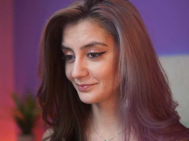 SabrinaHope's BongaCams show and profile