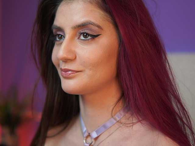 SabrinaHope's BongaCams show and profile