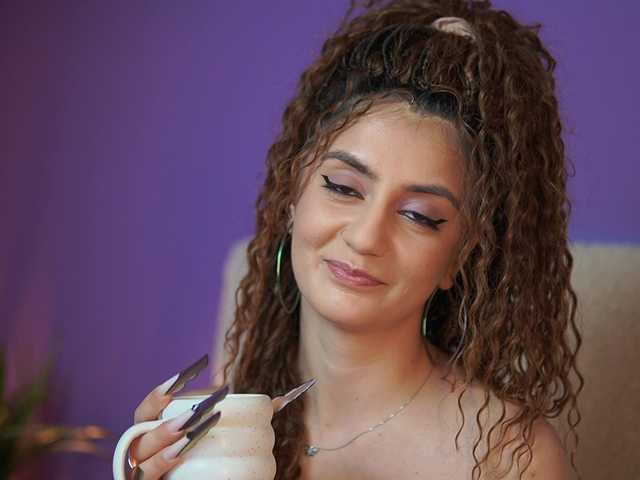 SabrinaHope's BongaCams show and profile