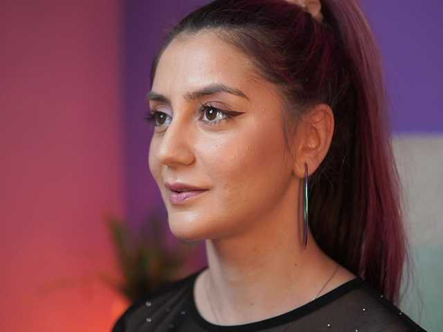 SabrinaHope's BongaCams show and profile