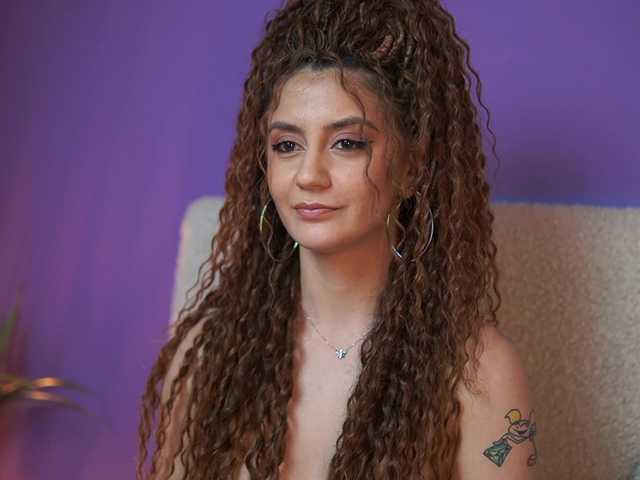 SabrinaHope's BongaCams show and profile