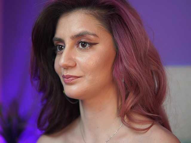 SabrinaHope's BongaCams show and profile