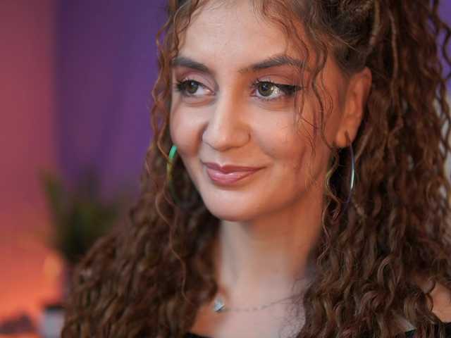 SabrinaHope's BongaCams show and profile