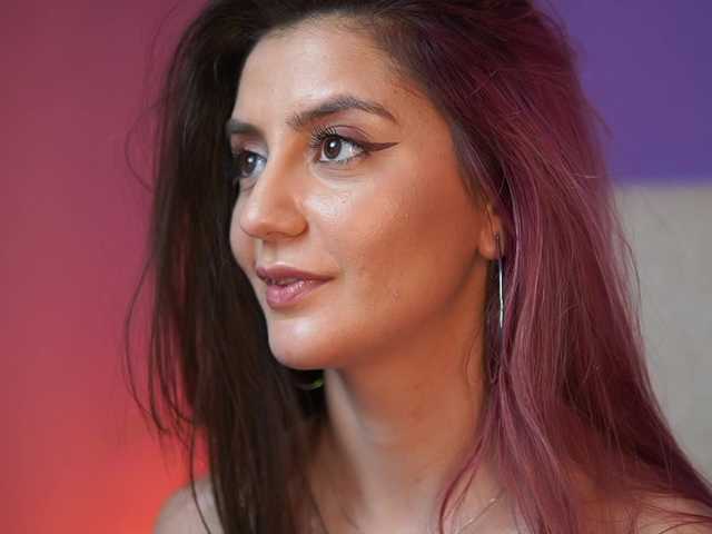 SabrinaHope's BongaCams show and profile