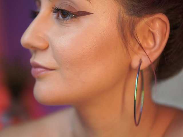 SabrinaHope's BongaCams show and profile