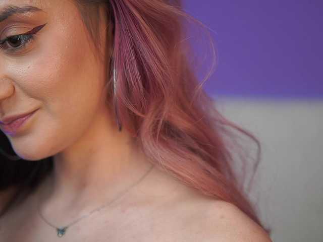 SabrinaHope's BongaCams show and profile