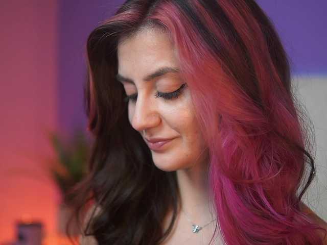 SabrinaHope's BongaCams show and profile