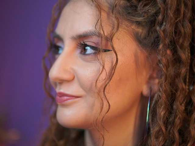 SabrinaHope's BongaCams show and profile