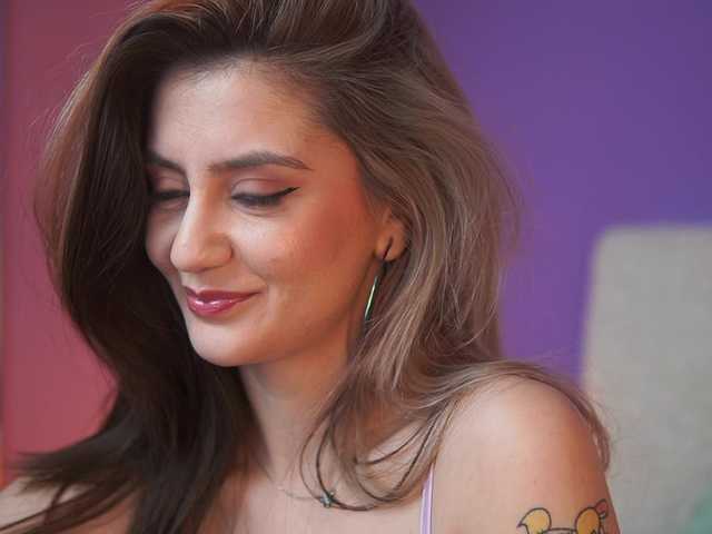 SabrinaHope's BongaCams show and profile