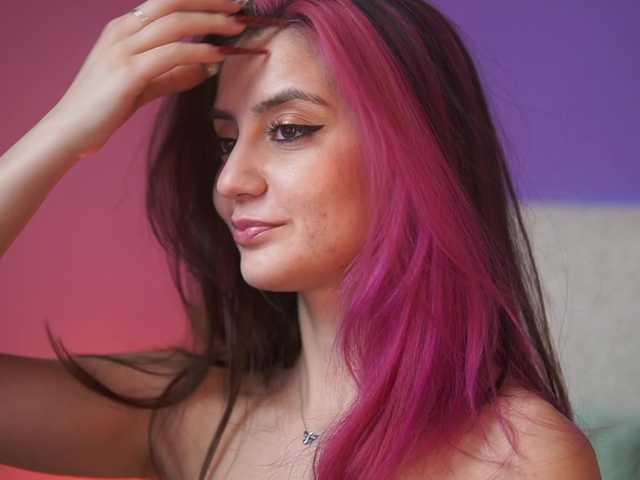 SabrinaHope's BongaCams show and profile