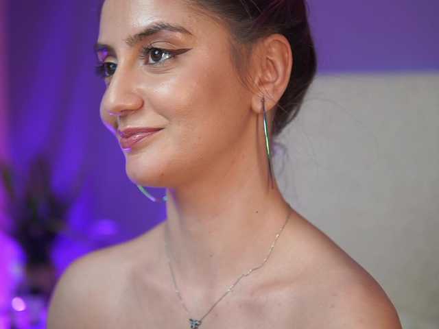 SabrinaHope's BongaCams show and profile