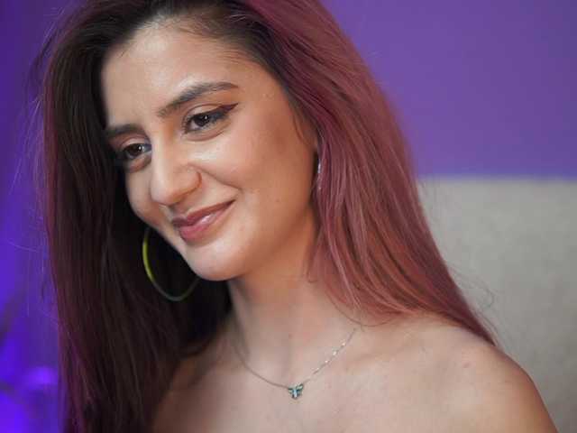 SabrinaHope's BongaCams show and profile