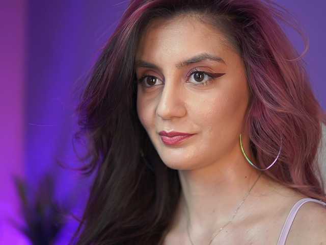 SabrinaHope's BongaCams show and profile