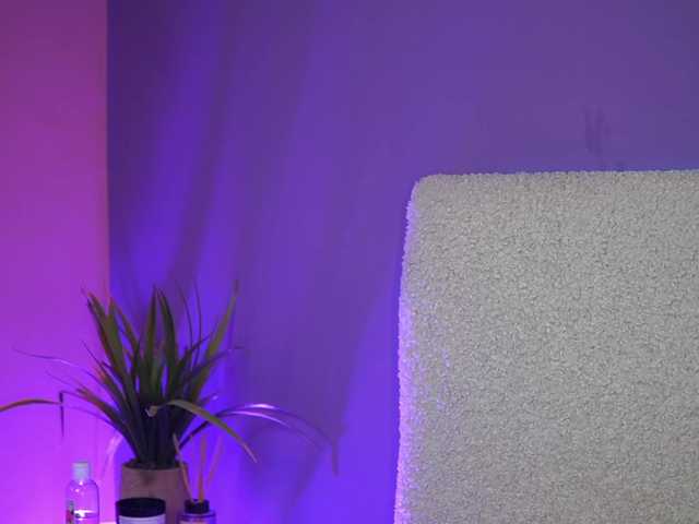 SabrinaHope's BongaCams show and profile