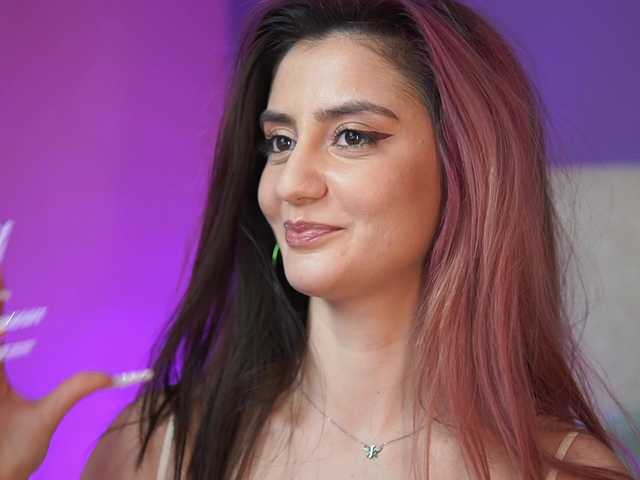 SabrinaHope's BongaCams show and profile