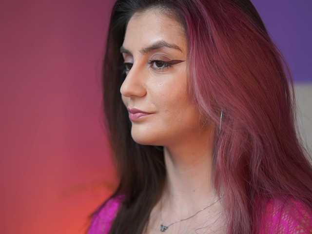 SabrinaHope's BongaCams show and profile