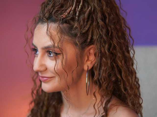 SabrinaHope's BongaCams show and profile