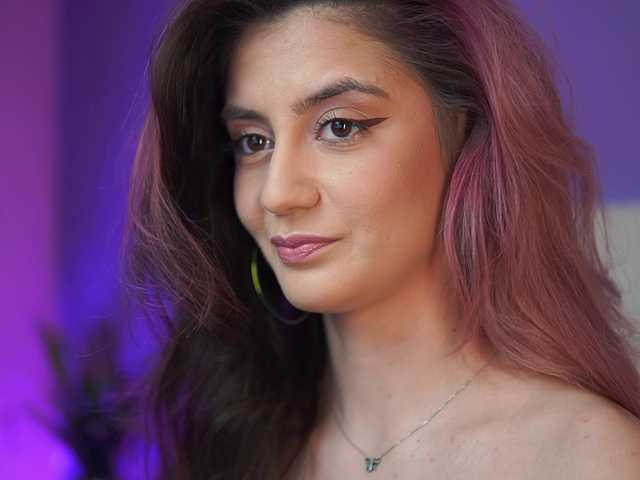 SabrinaHope's BongaCams show and profile