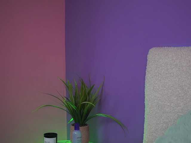 SabrinaHope's BongaCams show and profile