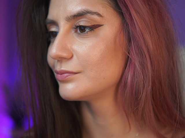 SabrinaHope's BongaCams show and profile