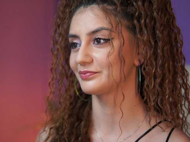 SabrinaHope's BongaCams show and profile