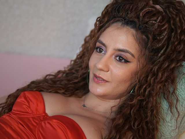 SabrinaHope's BongaCams show and profile