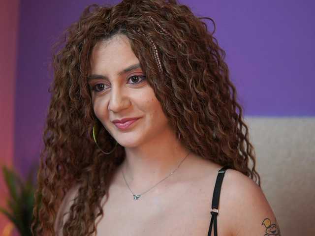 SabrinaHope's BongaCams show and profile