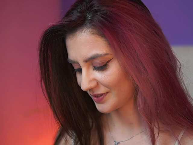 SabrinaHope's BongaCams show and profile