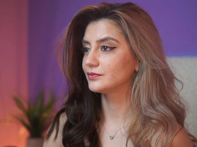 SabrinaHope's BongaCams show and profile