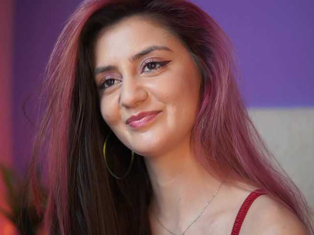 SabrinaHope's BongaCams show and profile