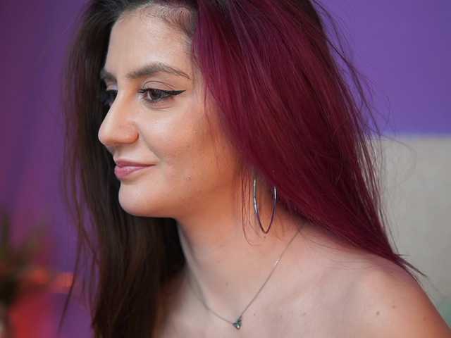 SabrinaHope's BongaCams show and profile